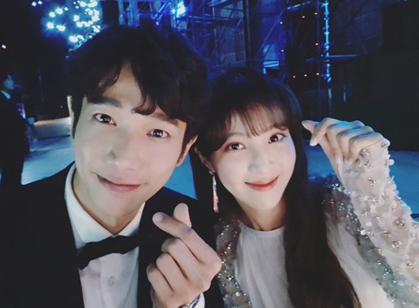 Actor Jung Hye-sung has unveiled his affectionate time with Ryu.Jung Hye-sung posted a photo on his Instagram on September 4 with an article entitled It was good to see you (a good meeting).The photo shows Ryu and Jung Hye-sung dressed in suits and dresses, both staring at the camera while posing for a finger heart.The warm visuals of Ryu Ho and Jung Hye-sung catch the eye.The fans who responded to the photos responded to Best Couple, Is not it really too pretty?, My sister is cute and beautiful.delay stock