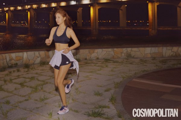 Singer Soyou, who symbolizes healthy beauty, announced his performance as a public relations ambassador for JTBC Seoul on November 4, 2018 and released a picture showing health beauty in the September issue of Cosmo Politan.Soyou, one of the stars who are constantly exercising.She is trying to make a healthy body by evenly weighting, Pilates, yoga, and running. She is also going to participate in Marathon for the first time through JTBC Seoul Marathon.Marathon seems to have a different charm to general running, and its also one way to express myself.The goal is to run short distances, but Marathon is very dramatic and attractive to put meaning on the Completion itself. Soyous natural health is on the JTBC Seoul Marathon, I will believe in my will and will pour energy and enthusiasm, and a genuine interview on her own health care law can be found in the September issue of Cosmo Politan, Cosmo Politan SNS account, and website.