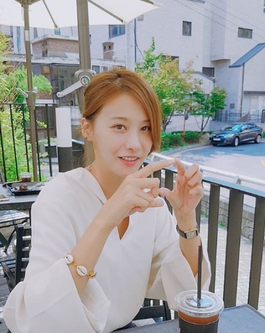 Actor Yoo In-young has revealed his cute recent situation.On the 9th, Yoo In-young posted a picture on his instagram.In the photo, Yoo In-young posed on the Women on a Cafe Terrace in the Evening. She dressed in a white blouse and showed her innocence and cuteness with a fresh smile.The netizens responded that Yoo In-young, it becomes more and more beautiful and Now it is cute charm.On the other hand, Yoo In-young has a rest after finishing Cheese in the Trap Lets look at the sunset holding hands.