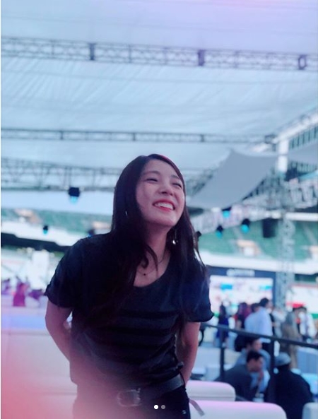Singer BOA was spotted enjoying the music festival passionately.The BOA posted a photo on its Instagram on September 10.The photo showed a clear smile on the BOA, which had a striped T-shirt and black pants stylized. The BOAs eyes were attractive.The fans who responded to the photos responded such as I am happy to see the BOA laughing, I am excited to make all the joys that exist in the world want to be devoted to my sister and I am laughing.delay stock