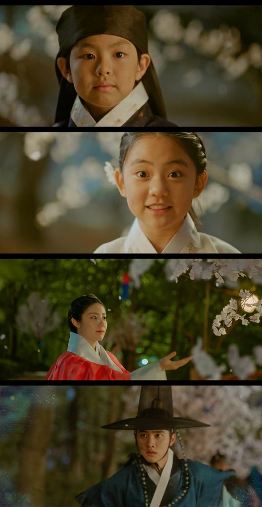 This is the first historical drama?It is not EXO Dio but D.O. Thanks to TVN New Moon TV drama One Hundred Days, it announced the perfect start.TVN Wolhwa drama recorded the highest audience rating of the first broadcast, and it took a good picture to viewers.In The Hundred Days of the Hundred Days, which was first broadcast on the 10th, young Lee Yul (D.O.) and Yoon Ji-hyeun exchanged their past affectionate hearts.Lee said, I like you, I will marry you.However, Lee was shocked to see his father (Jo Han-cheol) took the throne with his power with Kim Cha-eon (Jo Sung-ha).In the end, he did not want to, but he sat in the crown princes seat and became a tough personality to live with the word I am uncomfortable.Sixteen years later, the drought continued for months, and the resentment of the people and their deputies grew. It was the resentment that the crown prince, Lee Yul, refused to join with Sejabin Kim So-hye (Han So-hee).The interest rate closed his ears and the king was angry.Its not raining for months, the people who are about to farm are worried, and the tax collector refuses to join the bin and does not harmonize with the sound.Is it because of you or the bad Wang Yi father? The rate said: I never wanted my father to be Wang Yi; I never wanted to be a tax collector either.Is it the people or the left side that makes the planting of Abama uncomfortable? Is it empty that I do not like? In the end, Lee ordered all of Faldos miners (later bachelor) and the original girls (old maidens) to marry until next month.I have a man to marry, it is a village above the river, said Hong Shim, the oldest daughter of Song Ju-hyun.Meanwhile, Lee was in danger of poisoning at the palace, so he went undercover with Dongju (Dojihan) and found his daughter who had put a pill on him.But in front of her own eyes, my daughter was shot dead by an arrow.The interest rate that followed this was met under the cherry tree and the red heart that came to Hanyang. The interest rate was reminded of his first love, Yoon, at once, as he saw the red heart wearing silk skirts and jackets, not shabby hanbok.The two men met their eyes and Hongsim ran away.Lee also followed him and announced that the romance had begun again.From the first broadcast, The Hundred Days took control of the house with Time Sunsak Kahaani.The past drawn by the children and the present Kahaani are naturally connected 16 years later, making it impossible for viewers to take an eye on the attempt.At the center of it was D.O. He was also on the actors path after he was possessed by music fans around the world as an EXO.I received a passing score at once in the first drama Its okay, Im in love, and I ran the screens such as Cart, Sungjeong, Brother, 7th room and With God.He challenged the first drama, and he won the passing score, and he showed off all the virtues of the historical actors, such as stable vocalization, high-level horse riding, beautiful action, and deep eyes.It was the first historical drama, but the veterans dignity was full of it.His performance, One Hundred Days of the Day, averaged 5.0% in the ratings of paid platform households, and soared to 6.4%.It is the highest number of TVN Wolhwa drama first broadcast ratings as well as the first place in the cable time zone.He has been a great actor in EXO, and he is perfectly possessing his room as an actor D.O.The Hundred Days of the Nun.