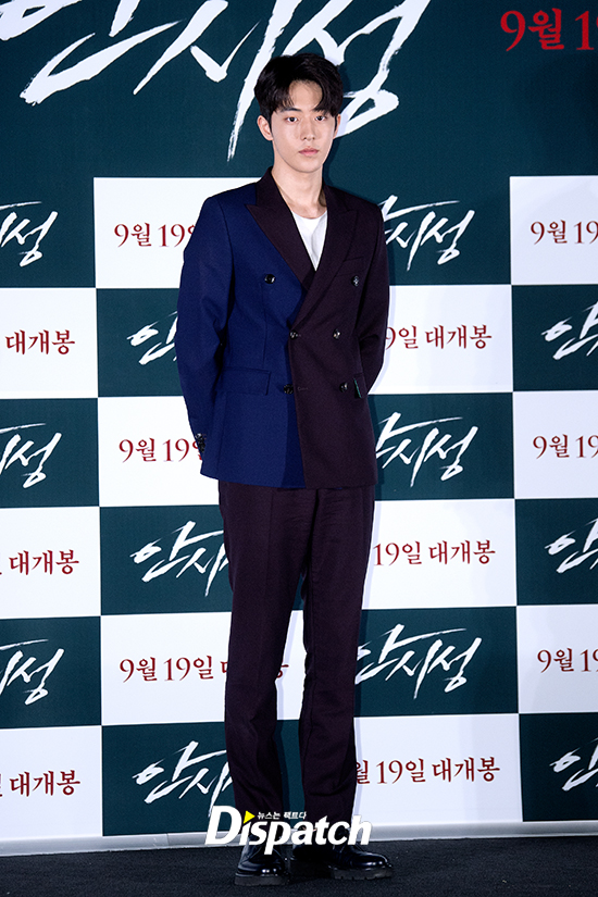The film Ansi City (director Kim Kwang-sik) premiere was held at CGV Yongsan in Yongsan District, Seoul on the afternoon of the 12th.Jo In-sung and Nam Joo-hyuk caught the eye with a suit that featured fashion sense on the day; the perfect proportions stood out.Meanwhile, Ansi City is a super-large action blockbuster depicting the 88-day Battle of Ansi City, which is said to be the most dramatic and great victory in the history of East Asia war.It will be released on the 19th.Scroll pressure.A thrilling delight.Smile of sculpture.I tore the comic.