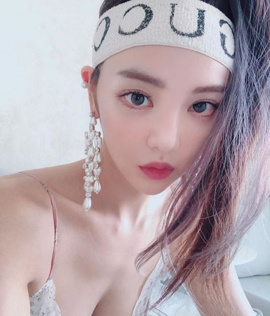 핑크브라 이미지