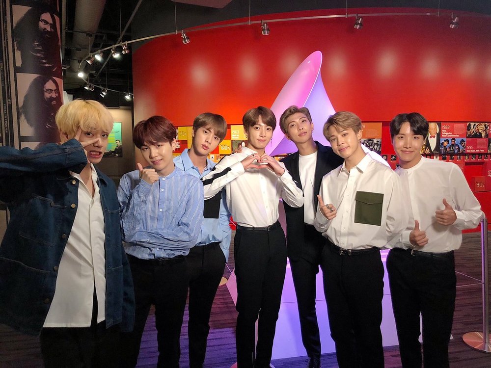 Group BTS (RM, Jay Hop, Jean, Sugar, Jimin, Vu, and the Political Bureau) reunited with the famous model Tyra Banks from United States of America.On September 13 (Korea time), BTS official Twitter said, BTS on Americas Got Talent!The first stop is to send love to United States of America Amy, who gave a big cheer to the stage.I was glad to see you people who had a good conversation at the Grammy Museum. The photo shows BTS taking pictures with a friendly pose with Tyra Banks.BTS met with Tyra Banks on the same day at the recording of United States of Americas Got Talent, a popular audition program on NBC.BTS celebrated the opening ceremony of the broadcast, and Tyra Banks is in charge of the program.The meeting between the two teams is only four months old.Earlier, BTS attended the 2018 Billboard Music Awards (hereinafter BBMAs) held at the United States of Americas MGM Grand Garden Arena in Las Vegas, and made headlines with Tyra Banks.Other photos released along with this were taken by BTS attending the A CONVERSATION WITH BTS held at the Grammy Museum (THE GRAMMY MUSEUM) Clive Davis Theater in Los Angeles on the 12th.This is the first time a K-pop singer has attended the event hosted by the Grammy Museum.BTS, along with Scott Goldman, the Grammy Museum artistic director, was well received for their ideas on various topics including musical direction, album production process, relationships with members, and the importance of fans.BTS, which is in the midst of its North American tour, will continue its LOVE YOURSELF tour at the Oracle Arena in Oakland on the 12th (local time) after performing at the United States of America Staples Center.hwang hye-jin