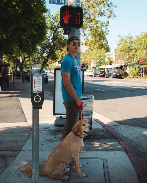 Daniel Henney reveals the routine of Pet University of California, Los AngelescoDaniel Henney posted a picture on Instagram on the 13th with an article entitled Lets see both sides.In the public photos, handsome actors Daniel Henney and Pet University of California and Los Angeles are waiting in front of traffic lights.Daniel Henney collects Eye-catching by showing off a pictorial warm visual even in everyday life.Daniel Henney has appeared on MBC I Live Alone in the past and released United States of America LAs single life.