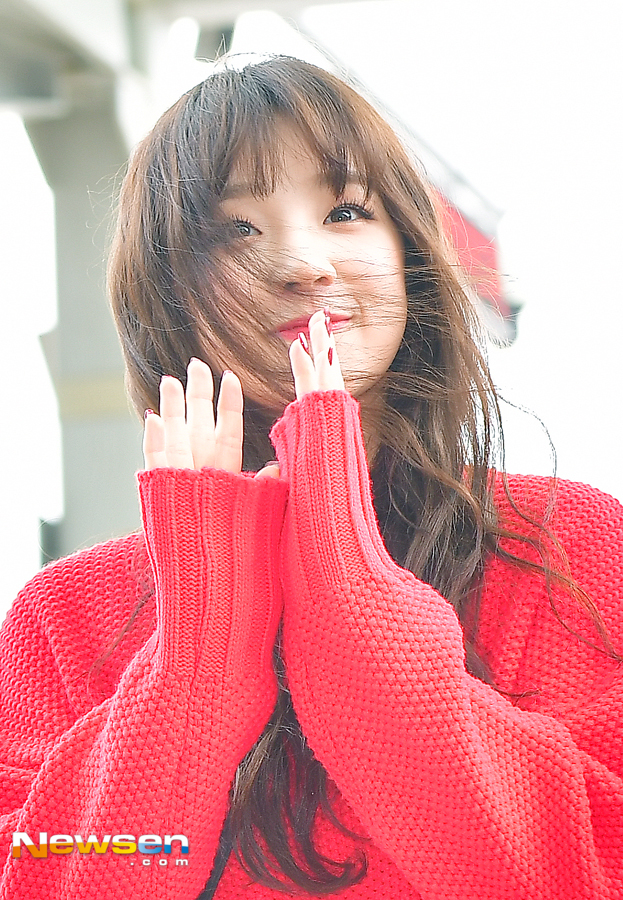 춤추는머리카락 이미지