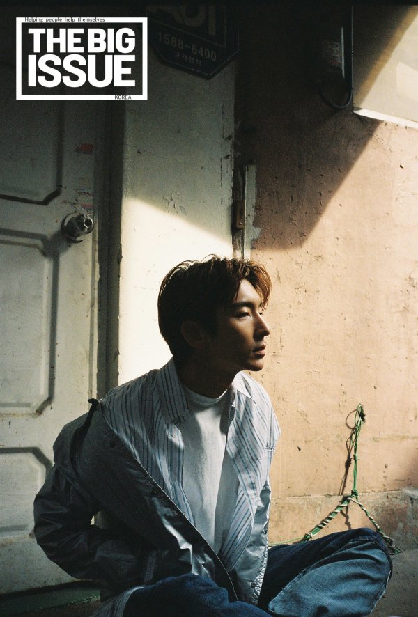 Actor Lee Joon-gi has graced the Big Issue cover with talent donationsLee Joon-gi appeared as a cover model for the lifestyle magazine Big Issue, capturing attention.This photo, which is full of retro sensibility, was shot with a film camera, and Lee Joon-gis atmosphere and the background of Seoul harmonized with each other, creating a more complete picture.In this picture, Lee Joon-gis emotional picture and genuine interview are abundant.Lee Joon-gi expressed his feelings of participating as a Talent Donation in Big Issue, saying, It is more meaningful to be able to do good things with me and the staff.Lee Joon-gi, who has a recharge time after the drama Unlawful Lawyer End, is having a busy day with exercise and review of his next work.When asked about his goal as an actor, he said, Its a very difficult question. I know youre worried about whether bandless action is dangerous, so I exercise steadily while Im off.I want to do Action Acting for a long time as long as my body follows. As an Action craftsman, I can see a serious aspect.He also said, I would like to act as it is, and to convey to those who see the feelings and sincerity that can be seen in our daily lives.Ive been thinking since I was a rookie, but its deepened these days, so I often think I want to meet a piece that can give me humanity.He also told me about Comic Acting: Personally, Lee Joon-gi often feels like a comedy.I want to do such a work because I want to feel and express a lot of comic touches. As an actor, I expressed my interest and motivation in various genres.Big Issue is a good magazine that supports proceeds to the independence of salespeople from Homelessness.The Big Issue, featuring Lee Joon-gis pictorials and interviews, which participated in talent donations, will be sold from the 14th at the Seoul main subway station and the Big Issue online shop.