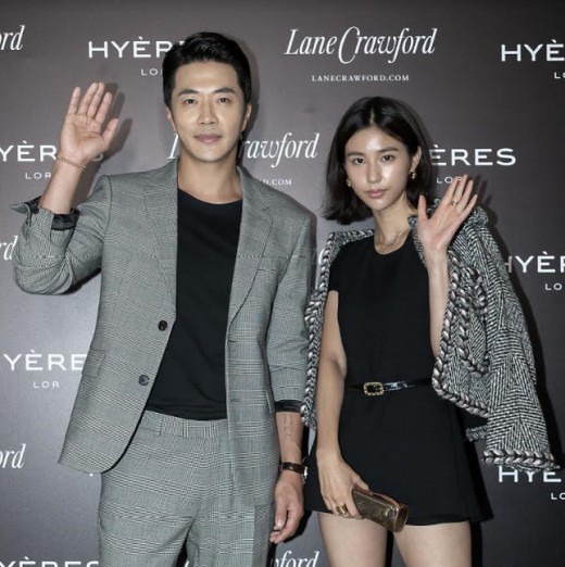 Actor Kwon Sang-woo, who has a good-looking, has been caught up in the recent situation.Kwon Sang-woo attended the opening Event of the global brand Ierrore held in Hong Kong on August 28th.This Event is the launch party of Rain Crawford, Asias largest High-end Department Store, and Kwon Sang-woo focused his attention on the neat styling as an original Korean Wave actor.Kwon Sang-woo, who emphasized the sophisticated masculine beauty by matching a unique bracelet with a gray-colored suit, showed the aspect of fashion celleb without regret.On the other hand, many fashion people including Hong Kong top actress Grace Chan and model Vivian participated in the party.