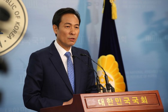 우상호 더불어민주당 의원 [중앙포토]