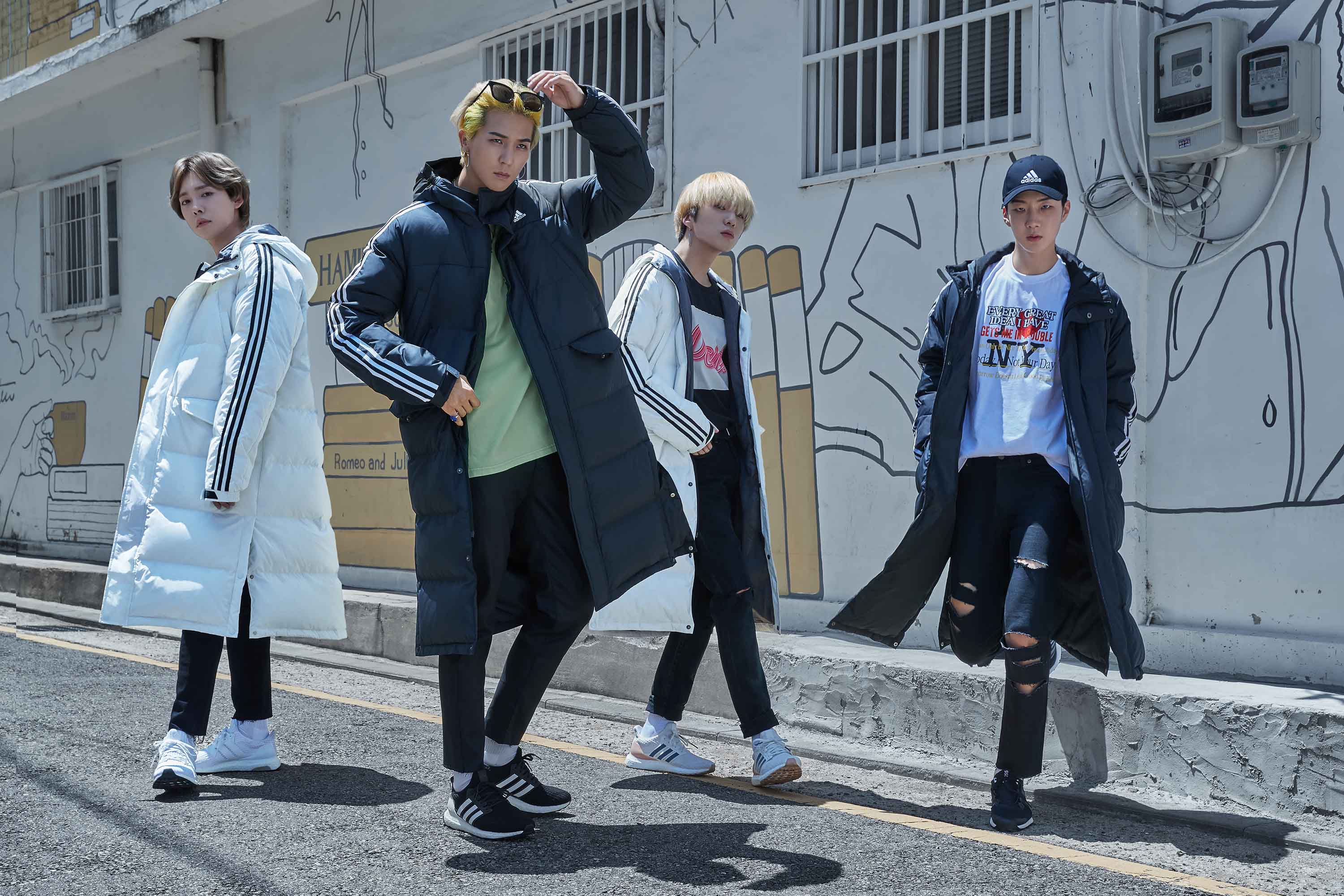 Stylish Long padding pictures of the group Black Pink and WINNER have been released.Adidas, a global leading sports brand, released two Long paddings with sporty and stylish designs for the full winter season and released a picture with Black Pink and WINNER.In this picture, Long padding, which is worn to protect the body from the cold, was interpreted as a new perspective and showed in a more stylish style.In particular, Black Pink sublimated the long padding, which can seem somewhat rugged, with a free and hip sensibility and expressed it as a modern fashion item.Meanwhile, Adidas will also hold events for purchasing customers to commemorate the launch of this product.A total of 100 people, 50 of whom will be awarded a lottery, will receive a Black Pink fan Members Only in November or a WINNER fan Members Only entry ticket on October 27.In addition, a total of 60 people, 30 people, will be provided with WINNER or Black Pink sign CD, and a total of 2,000 people will be provided with Adidas Winter Bromide.Photo Adidas