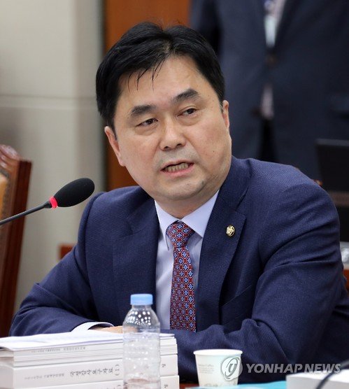 김종민 이미지