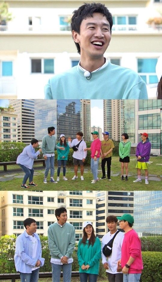 Running Man Lee Kwang-soo is humiliated by Song Joong-ki.In the SBS entertainment program Running Man, which will be broadcast on the 23rd, the story of Actor Lee Kwang-soo being humiliated by Song Joong-ki will be revealed.In a recent recording, a talk about Lee Kwang-soo, who appeared as a special guest for Actor Song Joong-kis 10th anniversary fan meeting, was followed.Lee Kwang-soo was a great topic at the time when he attended fan meeting, showing off his loyalty even in a busy schedule as a climb friend of the entertainment industry.However, the members laughed with a cute tease about Lee Kwang-soo, the official Running Man official middle-aged friend rather than warm-hearted.In particular, Yoo Jae-seok told Song Joong-ki, Thank you for calling the wild water every time.You will not be long enough to go long, he said, Song Joong-ki, forever! The other members also told Lee Kwang-soo, who was unhappy, Thank you to the middle age!On the other hand, the secret of the bag that lasted last week is finally revealed on this day.The members struggle race to unravel the secret of the bag can be found on SBS Running Man which is broadcasted at 4:50 pm on the 23rd.entertainment team