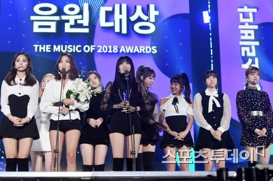 나연 댄스스포츠 이미지