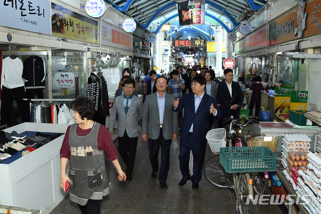 화천시장조합 이미지