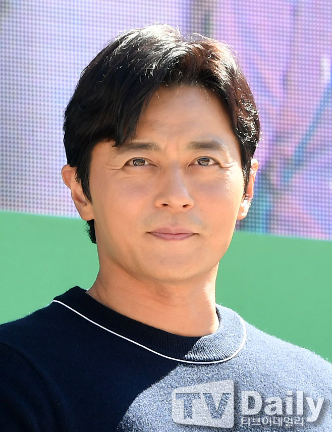 Actor Jang Dong-gun attends the 5th Honda Day event held in Gwacheon Seoul Land, Gyeonggi Province on the 29th day.This event is the stage of sharing and sharing the domestic pork under the slogan of National Day Honda Day, Our Pig, Share!Jang Dong-gun participates as a Honda ambassador; while Ali has been engaged in various activities.The 5th Honda Day event