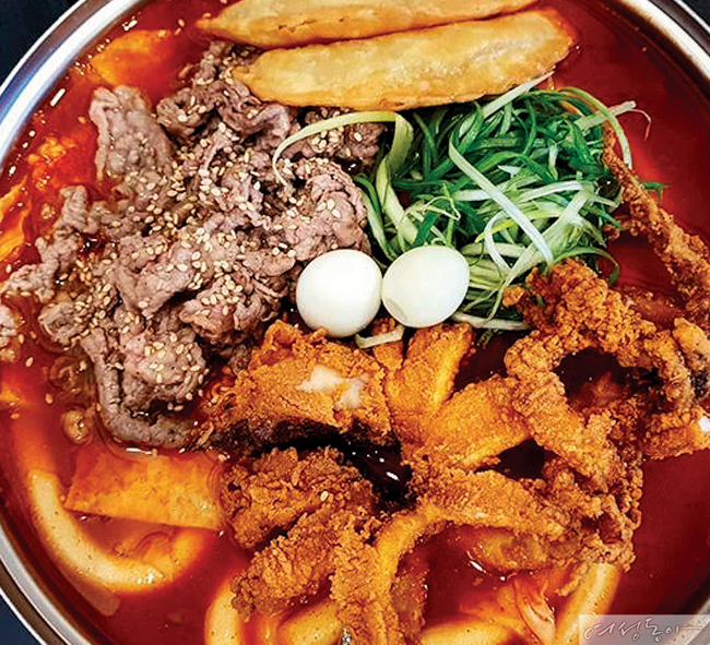 엄청난떡볶이 이미지