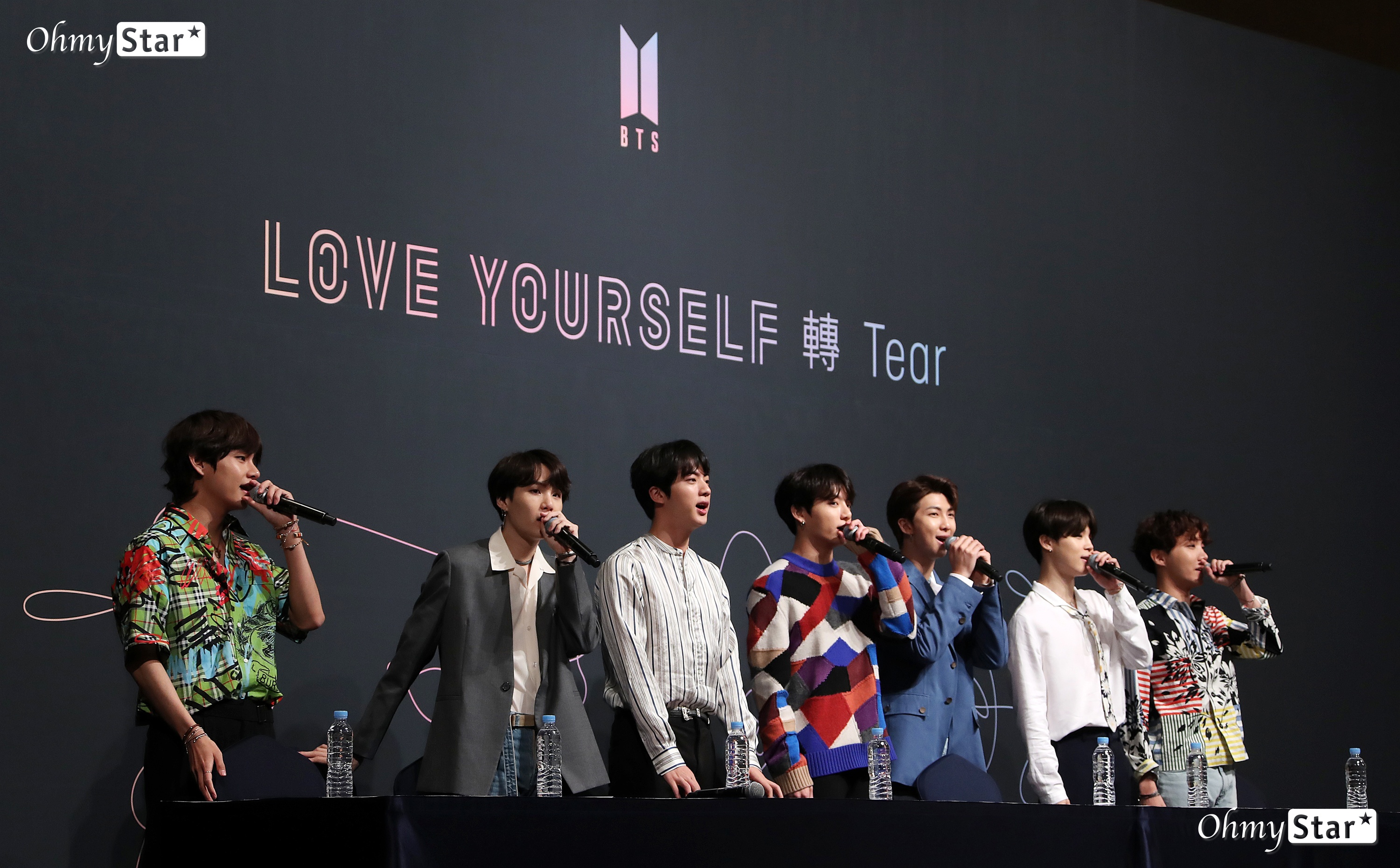 Its something BTS has been saying for two and a half years: they have repeated the message in many ways through the albums of Love Yourself series.The message they threw is quite serious because of authenticity: only two and a half years does not prove it.All the authenticity was in the lyrics: The lyrics of the BTS song actually had a message that everyone knew, Lets Love myself, saying, Yes, of course.I do not want to end with another commitment to love me or a reminder of good phrases.Their lyrics include a specific way to make me more love. This is where the message Love Yourself is authentic.I do not know that I can not love myself because I do not know that I have to love myself, but because it is too difficult to practice it.So singing the specific method is a genuine move.In a way, there are many human elements. The spirit of humanities is that I stand right as myself.It is a human life that I do not have to be another person, and I live as a person. The clue to do so should be found in me, not outside.So it is a very meaningful idea to stop looking for you outside of Im Fine and find salvation in me.Their speeches work with the message of Im Fine precisely.Love me. The way is not outside. I have to embrace the ugly inside. Of course, there will be days when I fail.Because what is truly strong is not not to fall, but to stand up again despite falling, and the nightmare will be repeated to me in the future, but I am all right.I can truly love myself because I think this way.How to Love Me Found in BTS Im Fine