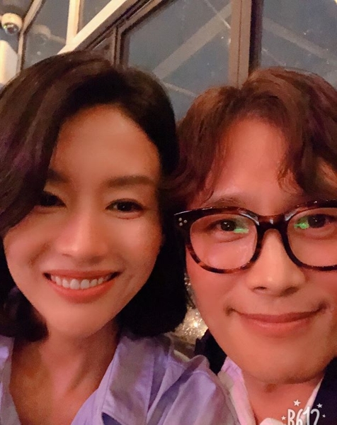Actor Seo Yu-Jeong reminisced about Lee Byung-hun, who worked on Acting in Mr. Shen Shine.Seo Yu-Jeong posted a selfie on Instagram, which is Dog, on October 12 with Lee Byung-hun.Seo Yu-Jeong and Lee Byung-hun in the photo have a different atmosphere from the TVN drama Mr. Sean.Seo Yu-Jeong said, The last one left with Lee Byung-hun. Thank you. Youve been through so much and good work.I will see you soon because you saw it as a story that you did on KBS 2TV Happy Together. Park Su-in