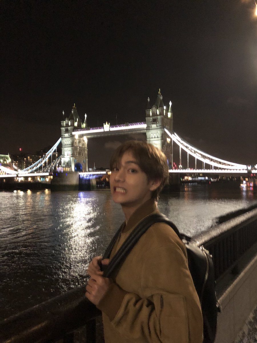 Group BTS (RM, Sugar, Jean, J-Hope, V, Ji Min, Jung Kook) member V released a visual that shines more than London night distance.V posted four photos on the official BTS SNS on the afternoon of October 12, along with an article entitled London 1/4.The photo showed V posing in front of the London River Thames Bridge in England, where V drew attention with a sculpture-clear features.BTS, which belongs to V, is working on the global tour LOVE YOURSELF (Love Yourself), which starts with the Seoul performance at Jamsil Stadium in Songpa-gu, Seoul at the end of August and leads to 41 performances in 20 cities.Following the North American tour, he has completed the London Otu Arena performance in the UK and will leave performances such as the Netherlands Amsterdam, Berlin, France Paris and Japan Dome tour in the future.hwang hye-jin