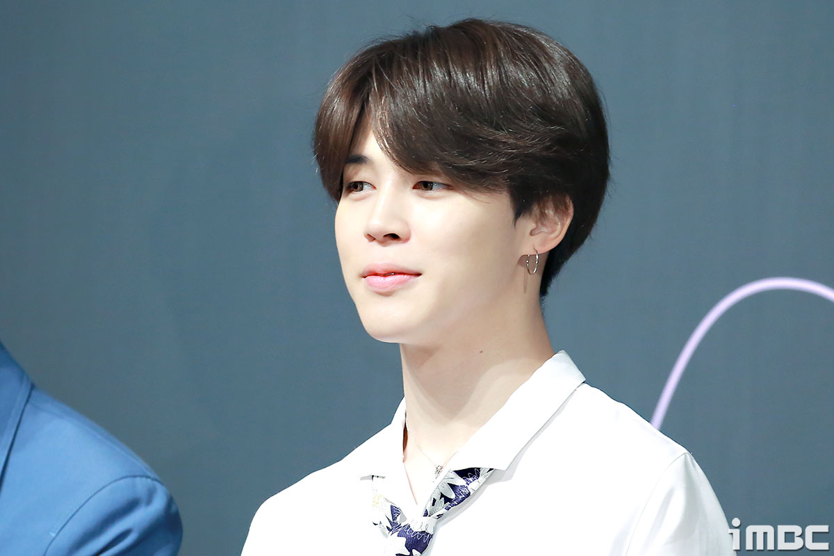 <p>On October 13th today, Dark & ​​amp; Wild (BTS) It is Jimins birthday. Spectrum wide allrounder dancer with dark & ​​amp; He is the lead vocalist and main dancer in Wild.</p><p>Dark & ​​amp; Wild Jimin</p><p>On the other hand, Dark & ​​amp; Wild has been honored with the Top Social Artist award for the second consecutive year at the Billboard Music Awards in May and the Peaborit Social Artist Award at the 2018 American Music Awards for the first time in the Korean group.</p><p>iMBC Imation | Photo image</p>