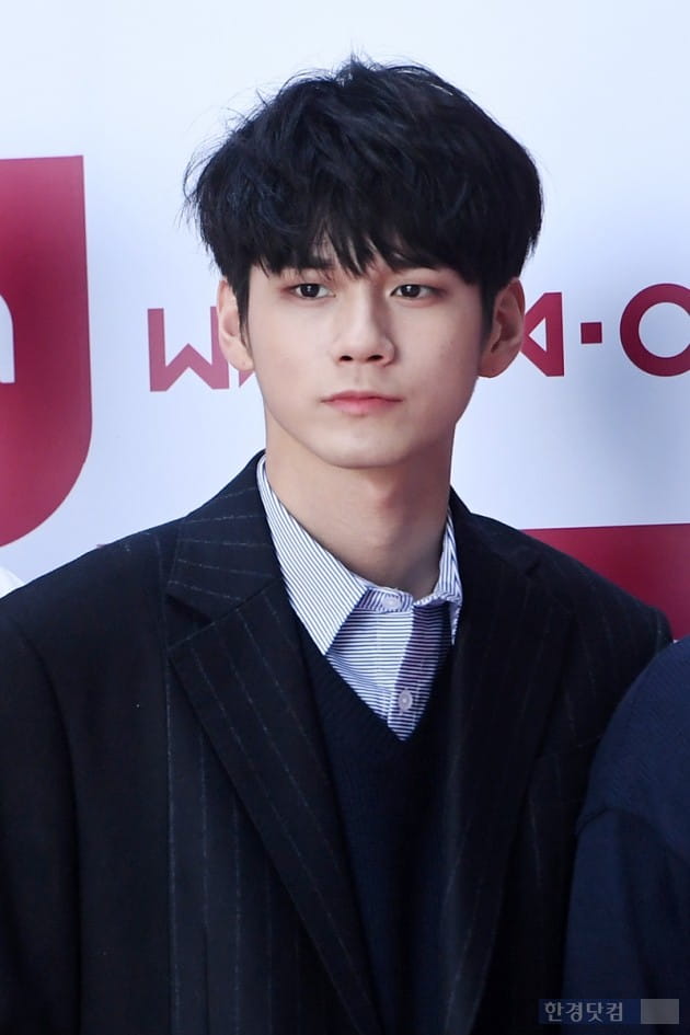Group Wanna One Ong Seong-wu attended the Chicka Chicka Boom PLAY fan event held at the AMOREPACIFIC Corporation building in Yongsan, Seoul on the afternoon of the 13th.