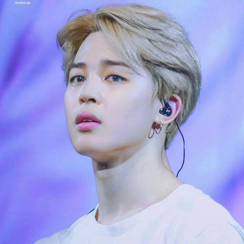 BTS Jimin World Silt 1st to 6th Occupy...Football star James Solis, in Hangul, Happy birthday to Jimin! World soccer player James Solis Rodriguez, who is a representative of Columbia and currently plays for the German Bundesliga Bayern Munich team, congratulates Jimins birthday (13th), a member of the nations top-notch idol BTS, and said, #HAPPYJIMINDAY from James Rodriguez!I am collecting the World topic.In particular, the Bavarian United States of America official account emphasized that the message came from James Solis, while also putting a hashtag in Hangul saying #Jimin_I met you and _I did not have anything small.The hashtag was posted by former World Jimin fans to celebrate their birthdays from midnight, and it is not the first time James Solis has left a message to Jimin, the only member of the BTS, by setting a huge record of Jimin filling up from the top to sixth in the World real-time trend.When James Solis visited Korea with the Colombian national team last November to play a friendly match with the Korean national team, the official account of Bayern United States of America said, I would like him well. He also tagged BTS and Jimin along with a picture of James Solis. Jimin is an inspiration to him. He posted a birthday tweet and steadily expressed his fanfare. The official account of the Olympics also posted a celebration tweet called #HAPPYJIMINDAY .