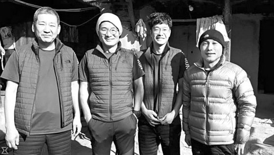 산에 미친 두 남자 김창호·임일진 .. 30년 동행하다 한날 떠났다