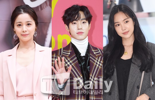 Actor Ahn Hyo-seop and Seo Young-hee, group Apex member Son Na-eun appear on Running Man.On the 15th, SBS officials said, Ahn Hyo-seop, Seo Young-hee and Son Na-eun appear as guests on SBS entertainment program Running Man.We are currently filming in Incheon.On the morning of the day, one media reported that Ahn Hyo-seop and Son Na-eun will appear as guests on Running Man.Here is a new guest lineup with the addition of Seo Young-hee.In particular, Ahn Hyo-seop and Seo Young-hee are the first appearances of Running Man.Two people who can not be seen in the entertainment industry are expecting what kind of artistic sense they will show off in Running Man.Running Man is broadcast every Sunday at 4:50 pm.