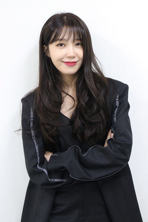 에이라운드그룹 이미지