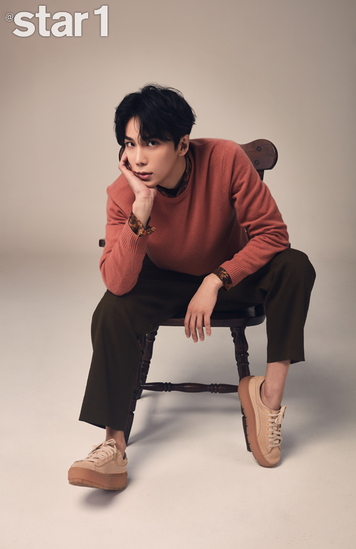 Park Jung-min SS501 Integrity? All five members are positive <p>Park Jung-min, who started his domestic activities through a new song Blows in the wind with delicate sensibility, has started shooting a picture of November with Star & Style Magazine. Park Jung-min showed a glamorous look of a soft man in this pictorial with the concept of His Story.</p><p>Park Jung-min interviewed At style and said that it took a year of time to finish the military service and start the activity. I was worried about what kind of activity I would like to shine on during the recording or acting, Time said. It was a long preparation time, but I am glad to be able to say hello through the new song. In particular, Park Jung-min pledged to try to fill the fans expectations for domestic activities as the gap was so great.</p><p>Park Jung-min, who made his debut 13th anniversary this year, said, I feel 13 years shorter than I thought. Especially, I was burdened by the juniors in the field of recording music broadcasting, so I had to treat my seniors well, revealing the burden of the senior singer in the thirteenth year.</p><p>Asked if he could meet Park Jung-min as SS501, he answered, I think all the members are positive. Its not as easy as it is because of the difficulty of each situation. However, I would like to have a good chance because all the SS501 members are positive about the integrity.</p><p>An interview with Park Jung-mins picture and a serious story of 13 years after his debut can be found at the November issue of At style magazine</p>