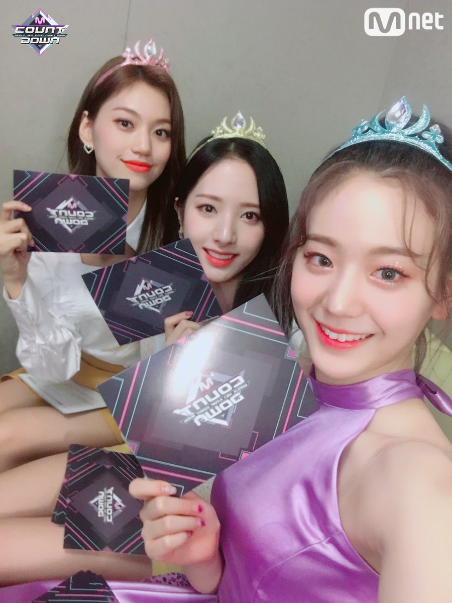 The special MC of M Countdown has been unveiled.Mnet M Countdown released three members of the group who will become a special MC on October 18th through official SNS.M Countdown side said, This fall is occupied by girls! Third week of October M Countdown Global MC Team! Wikimki Doyeon, Space Girl Bona, Fromis 9 Gyuri.The birth of a special Potogut crew.Girls who will show off their wonderful progress so that they can not take their eyes off for a while!Please meet with Should catch the premiere. emigration site