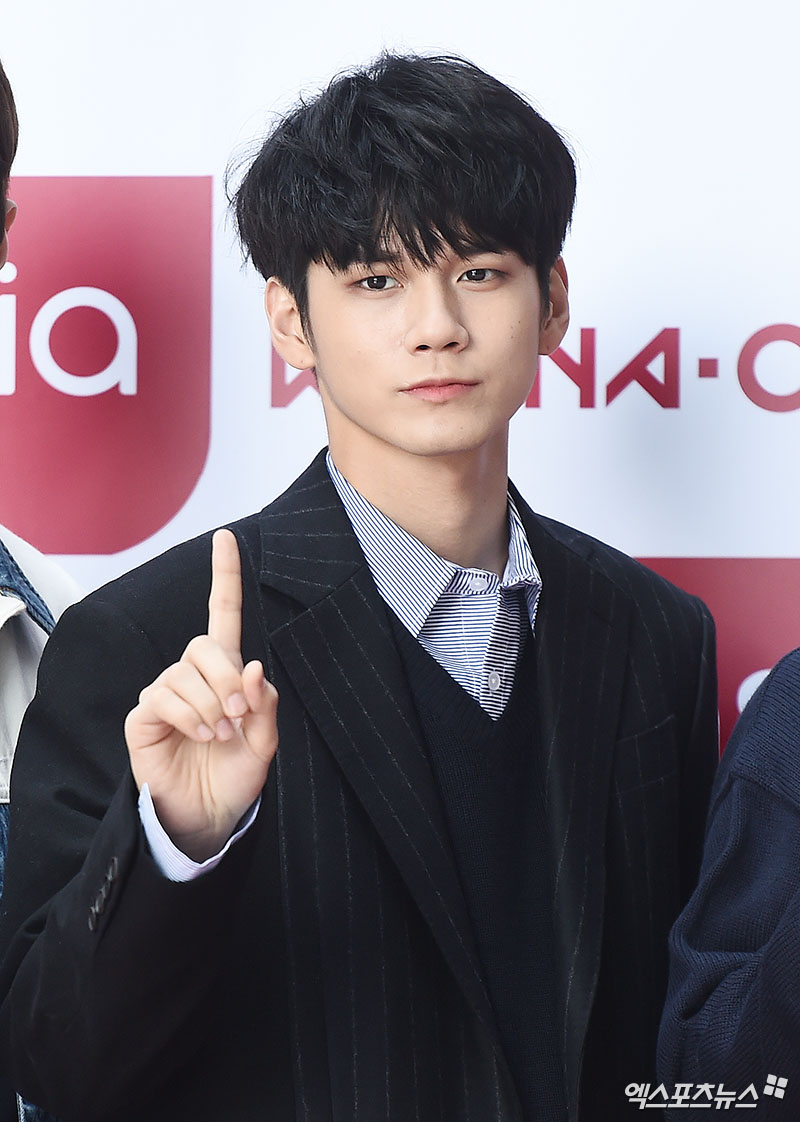 Fantagio, a member of the group Wanna One Ong Seong-wu, denied the appearance of Drama.Fantagio said on the 19th, Currently, Ong Seong-wu is in the Wanna One activity, and there is no definite plan for the future.Earlier, the media reported that Ong Seong-wu was confirmed as the male protagonist of Drama 18 (Gazze), which is scheduled to air next July.Ong Seong-wu seems to have been cautious about individual activities since he has to be active until December 31st with Wanna One.Ong Seong-wu and other members are also interested in the future activities of back Wanna One members, who are raising the possibility of various individual activities including Drama.Meanwhile, Wanna One will make a comeback in November.Photo = DB