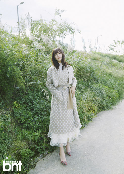 Bae Seul-Ki has spoken out about his injustice at the allegations of exposure.Actor Bae Seul-Ki recently filmed and interviewed bnt.In this three-concept pictorial, Bae Seul-Ki showed off her charm as well as Feelings the autumn sensibility.Dot design trench coats and various color dresses, such as unique fashion is perfect than anyone else.In addition, throughout the filming, I laughed at the viewer with a bright expression and a fresh smile.In the interview, he was able to hear both his debut and his growth process. I started acting from junior high school and acted as an educational broadcast, a reenactment drama, and a part.Then, with an accidental opportunity, I made my debut as a singer and gave a name to many people with retro dance.I think I have been active in my life now. I am just grateful that I am asked a lot about whether the label of retro dance is burdensome or not.If it hadnt been for that, I wouldnt have known the name of Bae Seul-Ki, and I wouldnt have known it now.Especially, he is grateful and happy that the environment itself can be postponed. He makes efforts to completely digest his role.When I was a doctor of Urology in the past, I said, I watched myself go to Urology and see it.In addition, after learning that real-time comments are running on drama broadcasts, I left a comment saying fighting as well as monitoring. When asked if anyone who wanted to breathe again among the actors he had together, he said, I am sorry for Jang Se-hyun, who is a partner in MBCs Friend with a very passion.If I have a good chance, I would like to meet again and guess again. I was full of Passion with Passion. When asked about the role model, he said, Mr. Kang Soo-yeon.It is very difficult for softness and charisma to coexist, but the teacher is cool from the aura that comes out of the image. It is really beautiful. I can not explain it in words.When asked about the exposure to the movie A nightstand, he said, I have never been exposed. Exposure in the movie A nightstand was not a band.But it was supposed to be a communication mistake with the PR team, and I promised not to mention the exposure story with the existing PR team during the media interview.Then, in the middle of the promotion team changed once, and one day, Bae Seul-Ki, it was hard because of exposure was reported.I was really angry and unfair because the words I did not say came out of the article. I actually decided to appear at the age of 15 when I received the A nightstand proposal, he said. But when the situation changed, the producer first proposed the band.When asked about the marriage plan, Bae Seul-Ki said, The word husband is not real yet. He said, I am not an unmarried person.When asked who was his ideal, he replied with a smile, a plump, soft-bodied style. But he wanted someone who was more well-spoken and caring than his appearance.The person who depends most on now is my mother, he said. It is my best friend and mentor.Asked if there was a special healing method, he said, I bowl with club members. I usually drink with friends.Friends drink five bottles per two, but I taught them that they need to drink alcohol to live in society. Now they can eat up to two bottles. When asked about the start of the blog market that is currently underway, he said, I usually like to do accessories, but if it is not piercing material or gold, allergies come up.I started to make it with a surgical needle because it was hard to find the right product for me.  There are many people who ask me to make it around.I have a friend who is a blogger among the best friends who offered me a market, so I started.Finally, when asked about the difference between Bae Seul-Ki in his 20s and Bae Seul-Ki in his 30s, he said, The inner surface has been upgraded.When I was twenty, I wanted to be thirty, and as soon as I was thirty, I thought, This is reality. I dont feel sorry for my twenties.At that time, I thought and acted at that age, and now I am different. When I face a problem, my behavior and posture are completely different from when I was 20 years old.It is a process of getting old. bak-beauty