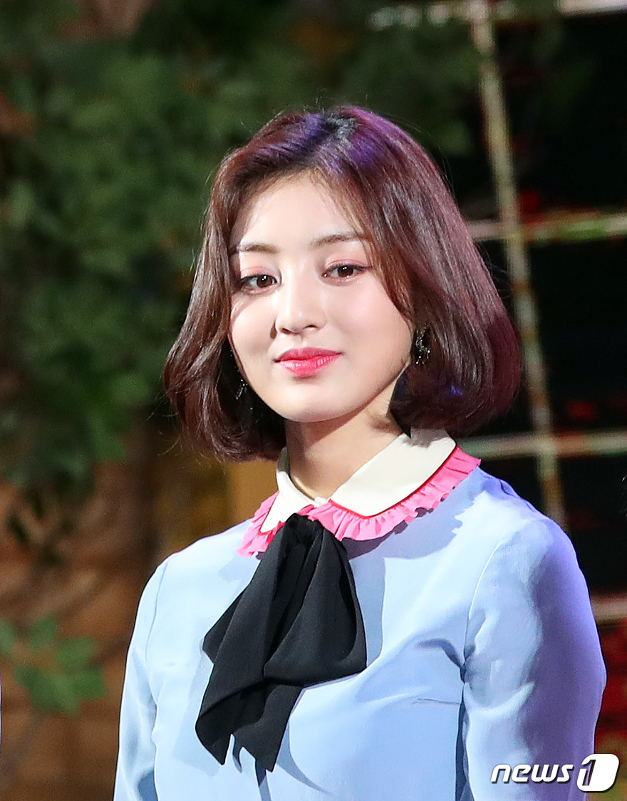 Seoul=) = Girl group TWICE Jihyo is attending the showcase commemorating the release of the mini 6th album YES or YES at the HaGok-dong KBS Arena in Gangseo-gu, Seoul on the afternoon of the 5th.11.5 2018