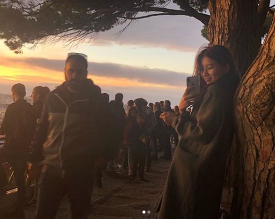 Singer and actor Bae Suzy has released pictures of the trip.Bae Suzy posted two photos on her Instagram page on Monday, with a short What a Beautiful post: Bae Suzy tagged Portugal Lisbon with it.In the open photo, Bae Suzy poses in the background of Lisbons Noel.Bae Suzy looks relaxed, smiling brightly as she looks at Noel, and catches her eye.Meanwhile, Bae Suzy confirmed the appearance of the drama Bae Bond scheduled to be broadcast next year.Photo: Bae Suzy SNS