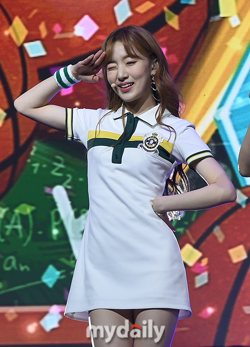 유아이 이미지