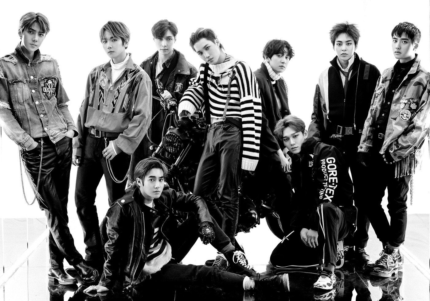 ...Power proofEXOs regular 5th album DONT MESS UP MY TEMPO (Dont Mess Up My Tempo), released on the last 2 days, was released on the 8th, the first place on the albums comprehensive chart for the first week of November.Im on.In addition, this album is the first place on various music charts such as Hanter chart, Shinnara record, Hottax, Kyobo Book CentreIn addition to winning the title, iTunes Comprehensive Album Chart is the first place in 47 regions around the world, Chinas Shami Music Comprehensive Chart First placeHas proved the global popularity of EXO by recording.This album has 11 songs of various genres including the title song Tempo (Tempo), which shows EXOs intense charm and Powerful performance, and is receiving the hot love of music fans.On the other hand, EXO will continue its activities on the music program such as KBS 2TV Music Bank on the 9th, MBC Show! Music center on the 10th, and SBS popular song on the 11th.