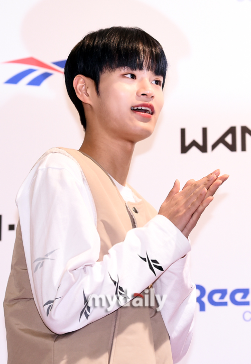 Group Wanna One Lee Dae-hwi is smiling at a Sports clothing brand photo event held at Sejong University Ocean Hall in Seoul on the afternoon of the 11th.The group Wanna One is preparing for a comeback with 111 = 1, which will be the first regular album and the last Wanna One activity on November 19th.