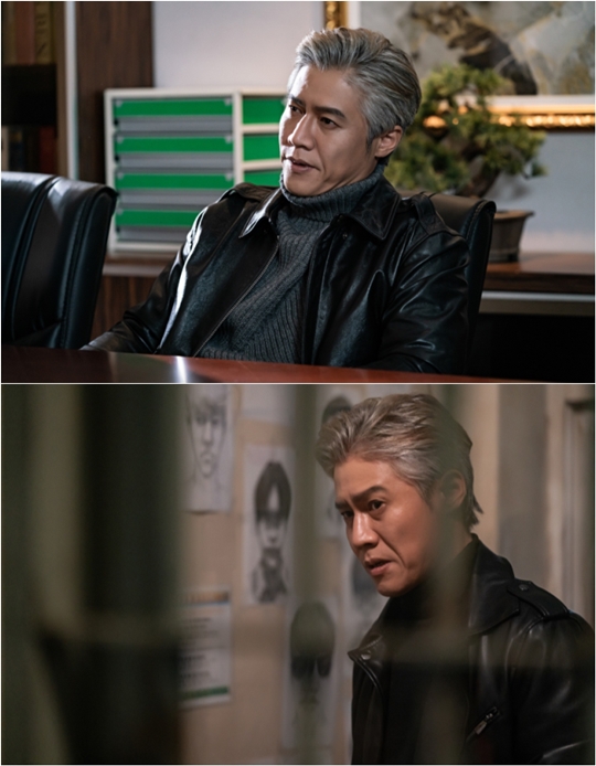 Bad Detective is releasing Park Ho-sans character SteelSeries, amplifying the expectation of viewers.MBCs new drama Detective (playplaywright Huh Joon-woo and director Kim Dae-jin) is about to air its first broadcast on December 3, and it first unveiled SteelSeries, which is full of the charm of Park Ho-san, which is foreseeing an overwhelming presence.The Bad Detective, a remake of the BBCs most popular crime, Susa Drama Luther, is a work that depicts the breathtaking collaboration of psychopaths that is more dangerous than serial killers and serial killers.It is expected by prospective viewers based on the detailed touch of the strongest production team who are united with solid and detailed script and passion.Park Ho-san, who has a unique presence in each work with solid acting ability and wide character digestion ability, will start a new life character renewal through this work Bad Detective.Park Ho-san plays Chun Chun-man, the relentlessly harassing head of the Susa, as he becomes entangled with Wu Tae-seok (Shin Ha-kyun) in the play.Chun Chun-man is a person who sets up an endless confrontation with Tae-seok, who is confronted with all kinds of incidents so that Tae-seok makes him take off his police uniform.Therefore, the synergy between Chemie and Acting, which Park Ho-san will show with Shin Ha-kyun in Bad Detective, is considered as a point of view that should not be missed in this work.Above all, Park Ho-sans Steel Series cut, which was released this time, is enough to raise expectations because it contains a reinterpretation of his character, Chun Chun-man, in his own color.The intense eyes that seem to penetrate the intention and the cold expression that makes the surrounding atmosphere bloody are more eye-catching because it predicts Park Ho-sans transformation into past-class acting that will be shown through Bad Detective.In the appearance of a full-back hairstyle and a black-collar leather jacket that transforms into a perfect full-length style, it feels a heavy charisma with a unique aura, stimulating the curiosity about the new life character that Park Ho-san will create.Park Ho-sans passion for not buying the body and the unique aura are maximizing the charm of the characters of Chunchunman.Shin Ha-kyun, who is already fully assimilated into the Chunchunman character, thinks that Park Ho-san is an absolute enemy, and the Acting Synergy to be shown in the play was more than just imagination.You can expect it, he said.Bad Detective will be broadcast on December 3 following Bad Papa..