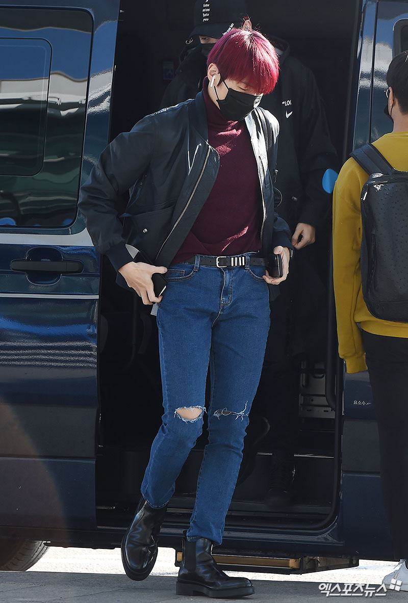 <p> Group Wanna One Kang Daniel the overseas schedule to attend tea 12 am Incheon International Airport Terminal 1 via Thailand into the United States.</p>