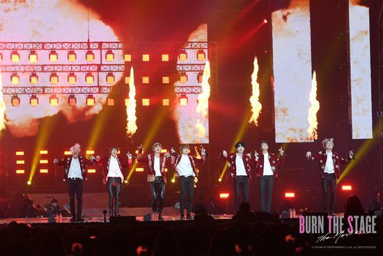 Group BTS, which hit former World, is also making new history on screen.BTS will show the movie Bun the Stage: The SpongeBob Movie: Sponge on the Run on the 15th.Screen de V The film contains the live tour of the world tour 2017 BTS Live Trilogy Episode 3 Wings Tour last year, behind-the-scenes story, and interviews.It is a film that many singers would have shown once, but it shows off the power of BTS with a completely different response from other singers Ariel Award for Best Documentary Short Film.Bun the Stage: The SpongeBob Movie: Sponge on the Run had a 33.6% advance rate as of 3 pm on the 12th, three days before its release.The number of pre-sale audiences has already exceeded 120,000, and the domestic Music Ariel Award for Best Documentary Short Film has been renewed before its release.For the Ariel Award for Best Documentary Short Film of other top singers, it had a final audience of just over 50,000.It is hard to find movies that have surpassed 100,000 viewers.But for Bun the Stage: The SpongeBob Movie: Sponge on the Run, the booking alone secured 120,000 viewers.In addition, it competed with the movie Mysterious Animals and Grindelwalds Crimes, which had a 31.6% advance rate.Given that The Mysterious Animals and the Crimes of Grindelwald is a spin-off of the World-Cinding Harry Potter series and the anticipated production of spectacular Hallius stars such as Eddie Redmayne, the propaganda of Bun the Stage: The SpongeBob Movie: Sponge on the Run is incredibly unusual.The lack of a good seat is happening. CGV Yongsan District IPark Mall and CGV Hongdae Store, which have a large floating population, are rapidly gaining tickets.In particular, CGV Yongsan District IPark Mall store on the 15th, which is scheduled to be tested for college scholastic ability, is in the process of selling out the majority of the screening time due to hot booking.The popularity of BTS and the speciality of the SAT were combined.It is not only hot in Korea.Bun the Stage: The SpongeBob Movie: Sponge on the Run is released simultaneously in more than 40 countries and regions of the former World, including North and South America, Europe and Southeast Asia.In countries other than Korea and Japan, reservations began on October 22.Although it did not go through the general route, such as participating in the international film festival market, it caught the hearts of World buyers with the name value of BTS.Bun the Stage: The SpongeBob Movie: Sponge on the Run is a CGV solo release, which started booking only on CGV and set the record.An official of CGV said, The expectation of fans who want to enjoy the cheering The Artists more vividly on a big screen seems to be great. We can see the truth of the artists who can only feel at the Ariel Award for Best Documentary Short Film, and it is leading to a high advance rate.