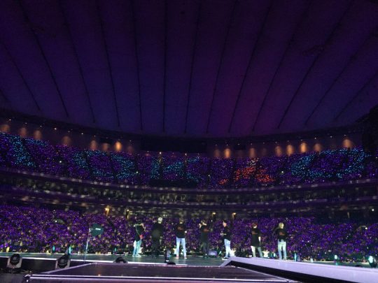 I dont think Ill ever forget the first Tokyo Dome performance with you. Im not going to forget it.Group BTS said at the World Tour Concert Love Yourself (LOVE YOURSELF) held at Tokyo Dome in Bunkyo-gu, Japan at 6 p.m. on the 13th.The first people to enter the Tokyo Dome in five years of deV were enthusiastic about 30 songs for nearly 160 minutes.Filled with visibility limits, 50,000 Amy (ARMY and BTS fan club) responded hotly to BTSs Passion-filled performance.BTS opened its doors to the performance with the title song Idol of Love Yourself-Self Answer released in August, and opened its doors to INED YOU, DANA, FAKE LOVE, FIRE His back was called Japanese.Even though the song Idol was used as a Korean lyrics, the audience followed the song I love it and Jihwaja with a big sound.The individual stage of the members who emphasized different charms also made the atmosphere of the theater even hotter.BTS performed on August 25th and 26th at the Olympic Stadium in Seoul Jamsil Sports Complex, United States of America, UK, Germany, Netherlands and France.The Tokyo Dome Concert was the start of the Japan Dome tour, and also the start of the Asian tour; it was also special for the members.Jimin said, The first showcase in Japan was a small concert hall in Tokyo, and I was surprised that the fans came back then, but I finally came to Tokyo Dome.Other members also recalled the extraordinary meaning of entering the Tokyo Dome.So, the members melted the know-how accumulated during the performance on this day, and burned the Passion so that the clothes were soaked with sweat.He added his ability to grow and relaxed stage manners to improve the completeness of the entire performance.The main and sub stages in the form of T were full, and the protruding stage prepared for the fans of the second and third floor seats was also actively utilized.One song did not lose strength, but the body broke down, danced, breathed with fans, sang and made the Tokyo Dome shake.Above all, BTS had a good mood when talking to the middle-of-the-performance fans, communicating in Japanese, and all the members even exchanged jokes in Japanese and showed off their skillful Japanese skills.Before singing Run, RM said, Lets all jump (JUMP), and fans made a sound with the members jumping high.I want to deliver something to you, Jungkook said. I hid something I wanted to tell Amy somewhere in this theater.Jimin added, Look where youve hidden it. At this point, only a part of the audience on the third floor was lit, and the words I Love You appeared.Jungkook once again shouted I love you and attracted fans impressions.This Tokyo Dome Concert has attracted the attention of not only Japan but also former World.Before the performance, Japan TV Asahi Music Program Music Station canceled its appearance by taking issue with the T-shirts for the liberation of Korea worn by member Jimin last year.The news was widely known by both Korea and Japan as well as former World media, once again proving BTSs World popularity.In particular, some of the offensive () airflow was transmitted through the far-right media in Japan, which forced attention to the Japan Dome tour of BTS in the future.A man was caught protesting one person in front of Suidobashi Station near the actual performance hall, but there was no large-scale protest near the Concert.Rather, among Japan Amy, they are even spreading a kind of movement by posting BTS is ours through SNS.In addition, according to the Japan Oricon Weekly Singles Chart (counting from 5th to 11th) released on the 13th, Fake Love/Air Plain Part 2 released by Japan on the 7th recorded 454,829 points, ranking first.Until the Tokyo Dome heat and the Oricon chart, BTSs popularity in Japan was solid.BTS, who sang the encore song, told the fans what they wanted to say.I felt your love during todays performance, and Ill try to make it the best I can. Jungkook said, I was looking forward to todays performance.I will work hard tomorrow, he said.I cant believe what I dreamed of happening. Im really happy to be performing at the Tokyo Dome. I dont want to forget this, J-Hope said.Jimin said, I think Amy and many other World people would have been surprised and worried, and I feel really sick.We believe we have more opportunities to see, and we will not forget our first Tokyo Dome performance with you today, he said.Im glad to be with Amy. I want Amy to feel happy when she sees us, he added.