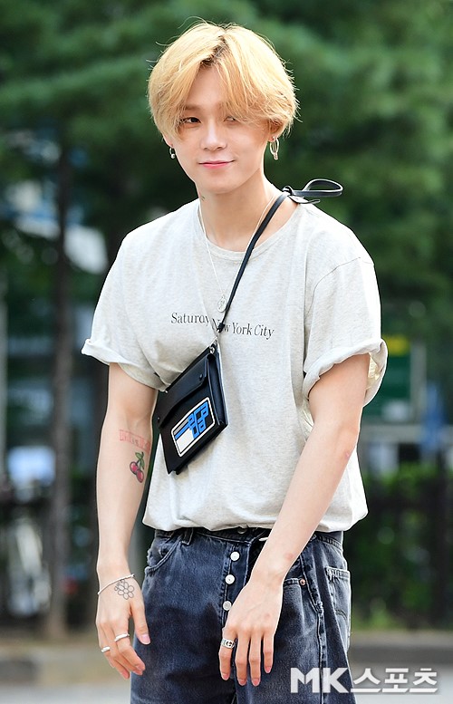 이던 이미지