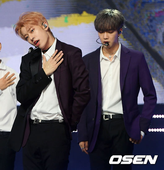 Group MXM is performing a wonderful stage at MBC Music Live Show Champion held at Chang Dong MBC Dream Center in Goyang City, Gyeonggi Province on the afternoon of the 14th.