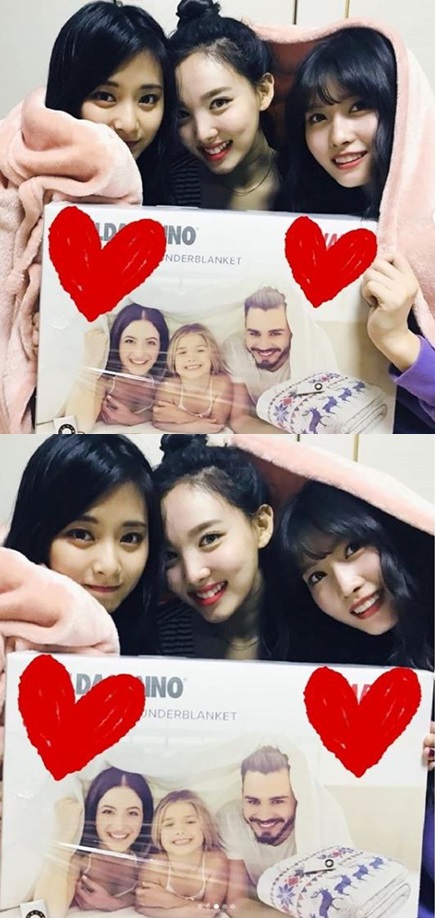 <p>Hwa-Jeong Choi this TWICE all for the special birthday, The Gift you delivered.</p><p>TWICE the official Instagram 14, “’Hwa-Jeong Chois Power Time’ Radio in the birthday The Gift to Electric Mat want to have said. Hwa-Jeong Choi Senior the. Too impressed. Sir, thank you. Always radio when you go to the last foot, Egg Tart, delicious, there a lot of snatching and. . Hwa-Jeong Choi sunbaenim Chan (Zwinger love my clients, love my box love the same to become hard and take me)”with multiple photos.</p><p>The revealed picture on the box belongs to family model in the same pose as the Hwa-Jeong Choi of The Gift, and authenticate the self, or Smoking, all the pictures of our son. Hwa-Jeong Choi of large juniors love and new authentication-shot as a response to juniors TWICE of all warming.</p><p>Your birthday is two days ahead, and that was all that would like to have The Gift for the “meat and want to eat. ... Help me,”he says. In this square is “with room to write ... and market. My side in the warmth is coming all on the side of the warmth. Today go home and give back.”and your off.</p><p>Hwa-Jeong Choi of the sense in which The Gift in who they “Hwa-Jeong Choi Lord thank you”, “Electric Mat but also fun playing with the trigger twins”, “congratulations to all parents to be real happy to show”, “all memory too as lying”, “with Hwa-Jeong Choi NIM-Chan,” “back is a bad photographer”, “electric Mat really helped us! They so cute” and other various reactions.</p><p>Meanwhile, TWICE in the last 5 released mini 5 the house YES or YES and same name title track as a 10-consecutive hit streak. TWICE the Japanese advance in the K-pop girl group, first come 12 31, 2 consecutive years with the NHK starred in.</p><p>Photo|TWICE the official SNS</p>
