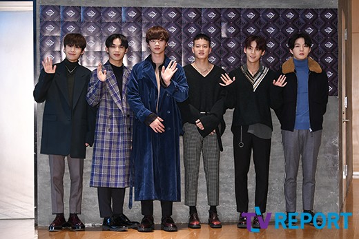 Group BtoB is posing for a live rehearsal of Mnet M Countdowndown Down at CJ ENM Center in Sangam-dong, Mapo-gu, Seoul on the afternoon of the 15th.M Countdowndown Down will feature Kwill, Hay Girls, JBJ95, TWICE, Promis Nine, ATIZ, MXM, HOTSHOT, The Man Black, Wikimki, Golden Child, April, Mighty Mouse, Stray Kids, Eyes One, Gugudan, Seo In Young, Monster X and BtoB ...