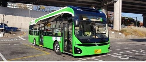 서울시내 첫 전기버스 [서울시 제공]