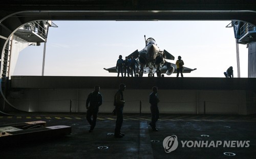 수화커피숍 이미지