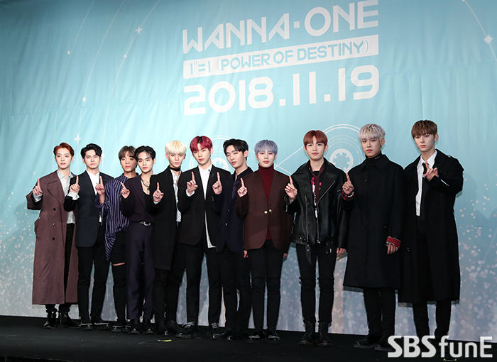 Wanna One released its first full-length album 111=1 (POWER OF DESTINY) at 6 p.m. on various music sites.