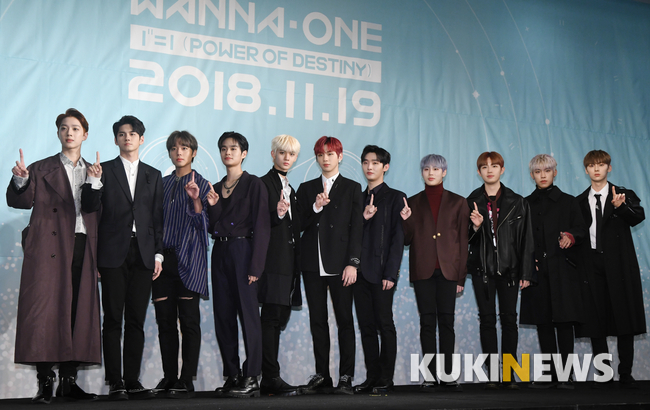 Wanna One is my youth.Yoon Ji-sung, the eldest brother of the group Wanna One, said that this sentence was the most impressive among the countless words he had heard in the past year and six months.I was grateful for comparing the Hanna youth, one of my favorite words, to Wanna One.This is the most brilliant, but never coming back in life, and it is the most appropriate word to explain Wanna Ones past year and a half.Wanna Ones first and last regular album comes out at 6 pm on the 19th.The title of the album is 111=1 (POWER OF DESTINY), which melts the message that members willingness to become Hana again, and Wanna One and Wanna One fan club are destined to become Hana.Hwang Min-hyeun introduced it as a record of our hearts.Wanna One, who has been on a world tour for three months since June and has met fans around the world, started recording as soon as she returned to Korea.He said he practiced to make a better stage even during his busy schedule. He also actively participated in recordings.Ha Sung-woon wrote the lyrics and melody of the song Fireworks Play, and Park Woo-jin made the rap of Awake!.The title song Spring Wind is a work by Flowblow, a production team who wrote Wanna Ones debut song Energistic.The emotional melody included the promise of Lets meet again after the spring breeze.Hwang Min-hyeun said, It is sad but beautiful, he said, It is a good song to listen to in the chilly weather like now.The choreographer, which expresses the shape of flowers and the spring breeze, is the point of watching the stage.The lyrics Meet Again are meaningful to Wanna One, who is about to dissolve on the 31st of next month.We have not discussed the extension of the activity, the members said, but we talked about meeting once a year (after the dissolution).In a trip to Thailand that I went to shoot a reality program a while ago, I shared memories with members by looking back last time.Kang Daniel recalled, We talked about the hard part of each other, and we remembered the way Wannable walked with us. It was a happy time.There was also noise before the comeback: The teaser image, which was based on the theme of The Origin of Love, was pointed out to be similar to the theme of the musical Headwig.I think its hard for us to explain what we have because many people think they have different opinions and perspectives, said Yoon Ji-sung, adding, Im sorry that something bad happened.Four days before the comeback, there was a soundtrack and lyrics of the spring breeze. The company is solving the situation.We have not received any specifics, he said cautiously.However, during the process of question and answer, MC blocked the questions of the reporters themselves before the members answered, and the members answers were heard only after asking the same question again.Wanna One wants to be a long-remembered team.Park Ji-hoon said, We have been confused and happy in the meantime. We were able to work hard because of those who believe and love us.Kang Daniel said, In comparison to the marathon, now it is the stage of drinking water before making the last spurt.Last one before, Wanna One I want to be remembered for a long time.